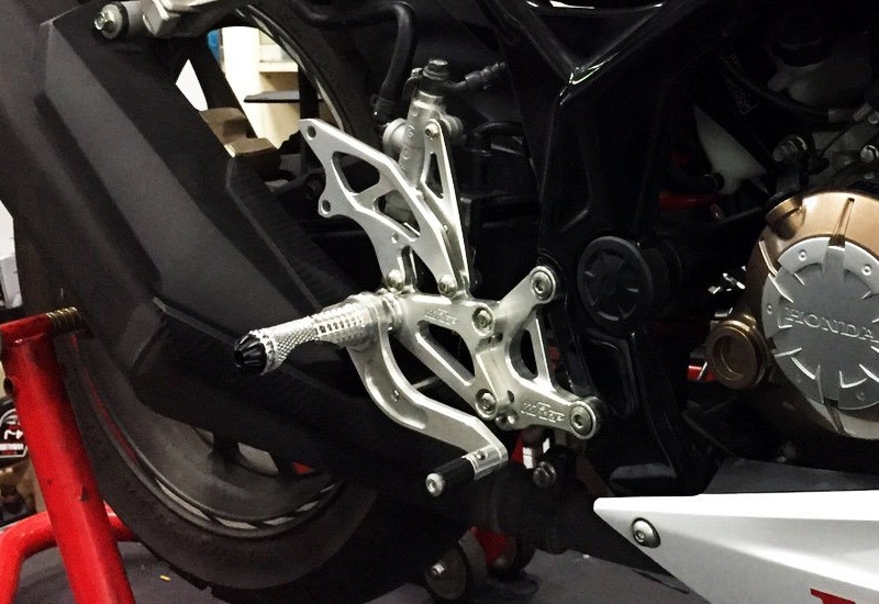 HONDA_CBR150_腳踏後移_2018-2020_Rearsets