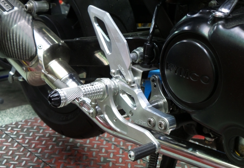 KYMCO_AIR150_腳踏後移組_Rearsets