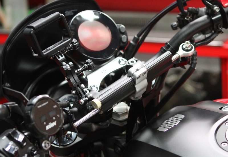 YAMAHA_XSR900_防甩頭_Steering Damper