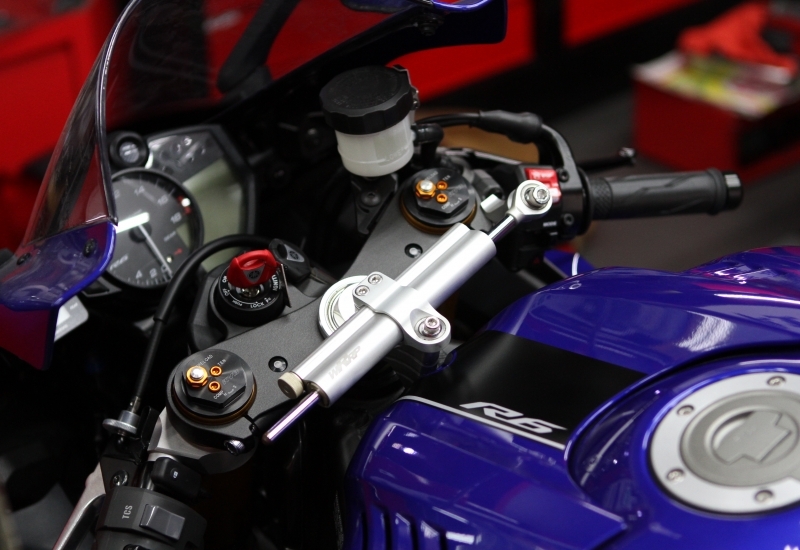 YZF_R6_雙管式防甩頭_Steering Damper