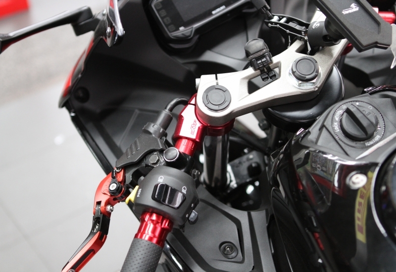 WRRP_GSX-R150_可調式分離把_31mm